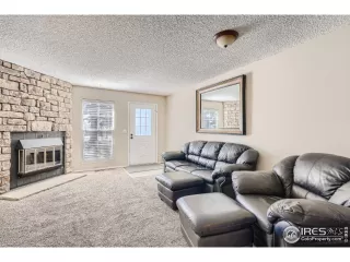 Photo #5: 959973 Listing