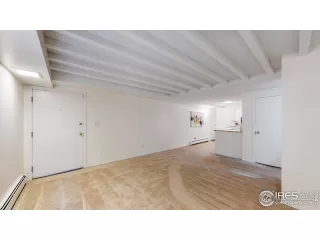 Photo #4: 960029 Listing