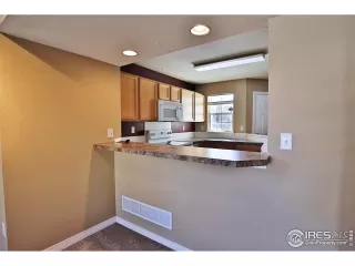 Photo #6: 960030 Listing