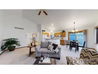 Photo #5: 960090 Listing