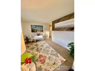 Photo #3: 960092 Listing