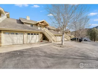 Photo #1: 960146 Listing