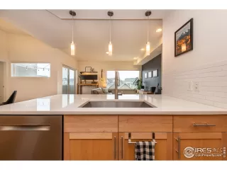 Photo #4: 960187 Listing