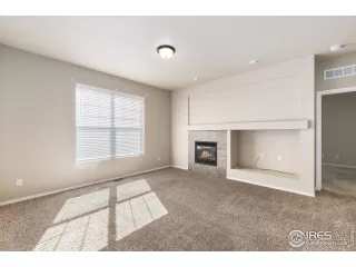 Photo #4: 960189 Listing