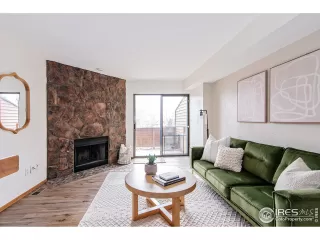 Photo #2: 960204 Listing