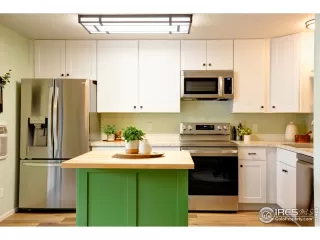 Photo #6: 960264 Listing