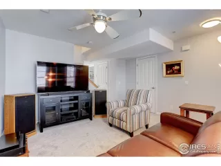 Photo #4: 960269 Listing