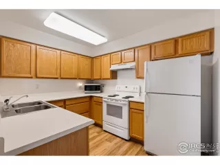 Photo #4: 960272 Listing