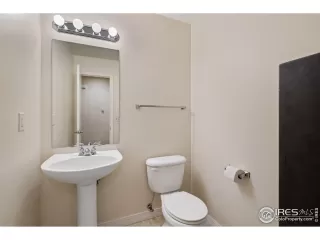 Photo #5: 960272 Listing