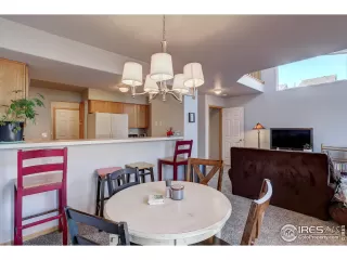 Photo #4: 960299 Listing