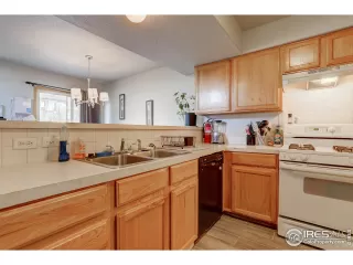 Photo #6: 960299 Listing