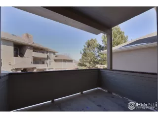 Photo #6: 960309 Listing