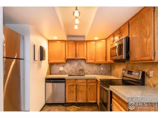 Photo #1: 960360 Listing