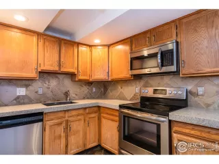 Photo #2: 960360 Listing