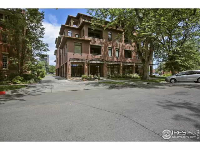 MLS: 960378 Condo For Sale