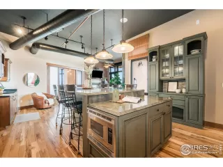 Photo #6: 960378 Listing