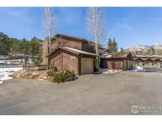 Photo #4: 960434 Listing