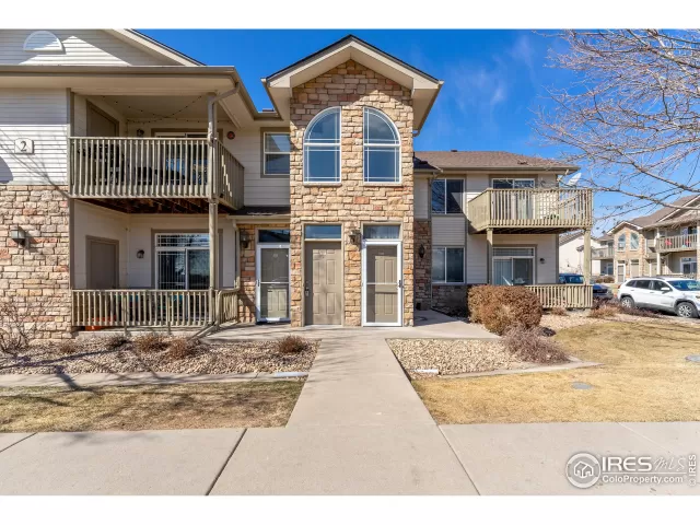 MLS: 960444 Condo For Sale