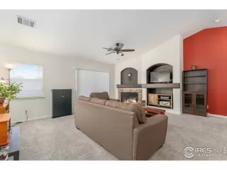 Photo #4: 960444 Listing