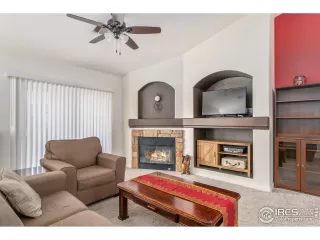 Photo #5: 960444 Listing