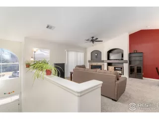 Photo #6: 960444 Listing