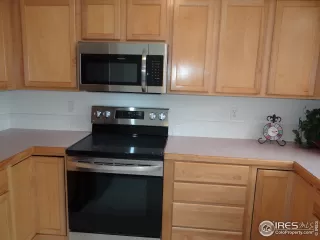 Photo #2: 960520 Listing