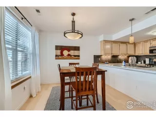 Photo #4: 960582 Listing