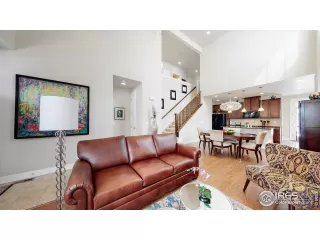 Photo #5: 960586 Listing