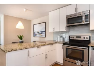 Photo #4: 960607 Listing 