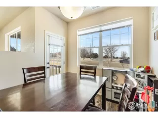 Photo #5: 960714 Listing