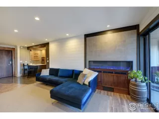 Photo #4: 960775 Listing