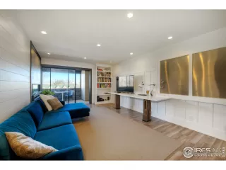 Photo #5: 960775 Listing