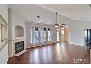 Photo #5: 960781 Listing