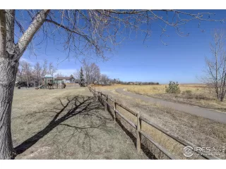 Photo #4: 960788 Listing