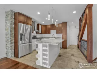 Photo #1: 960825 Listing 