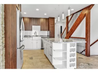 Photo #2: 960825 Listing 
