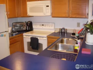 Photo #2: 960827 Listing