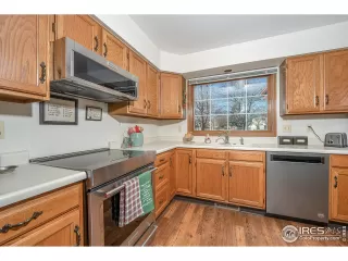 Photo #6: 960840 Listing