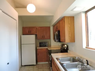 Photo #1: 960861 Listing