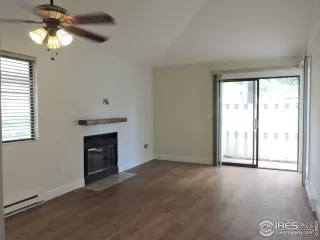 Photo #4: 960861 Listing