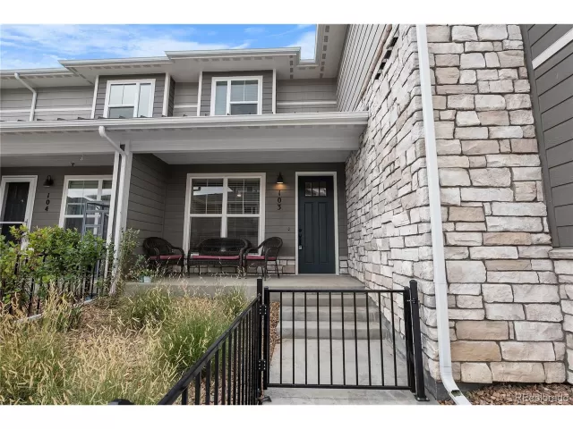 MLS: 9608744 Condo For Sale