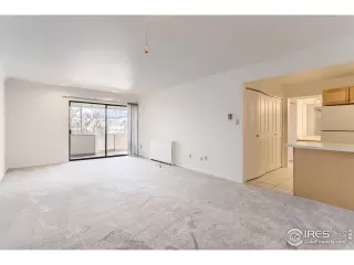 Photo #2: 960892 Listing