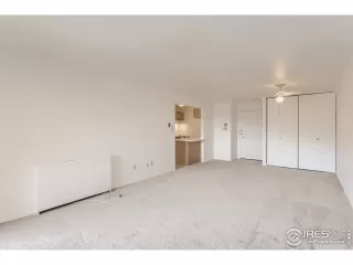 Photo #4: 960892 Listing