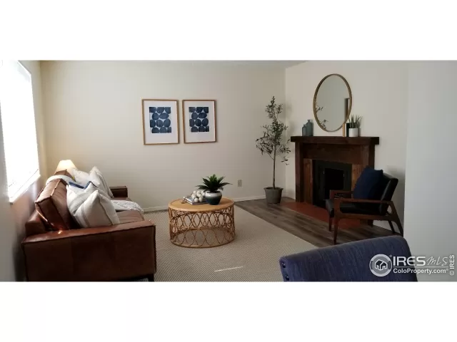 MLS: 960894 Condo For Sale