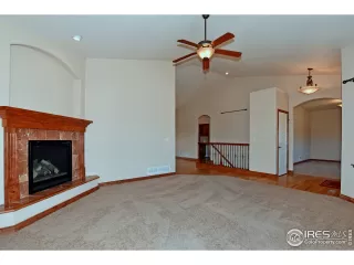 Photo #1: 960898 Listing