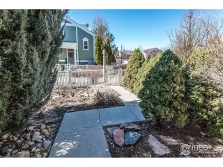 Photo #4: 960904 Listing