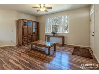 Photo #6: 960904 Listing