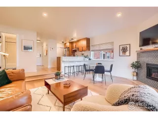 Photo #1: 960941 Listing 