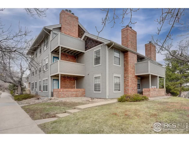 MLS: 961021 Condo For Sale