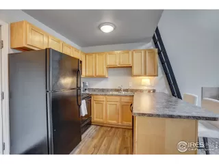 Photo #2: 961021 Listing